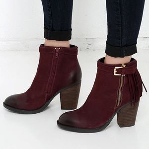 STEVE MADDEN | Burgundy “Woodmeer” Ankle Booties